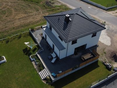 BAUUNTERNEHMEN MANFRED GRAFE - Dachdecker und Zimmerer - Dresden, Großenhain, Riesa, Meißen, Radebeul, Sachsen ||| • Neubau eines Einfamilienhauses (Erd- und Tiefbau, Mauerwerksbau, Dachdeckerleistung, Innen- und Außenputz), Kleinkmehlen, 2020